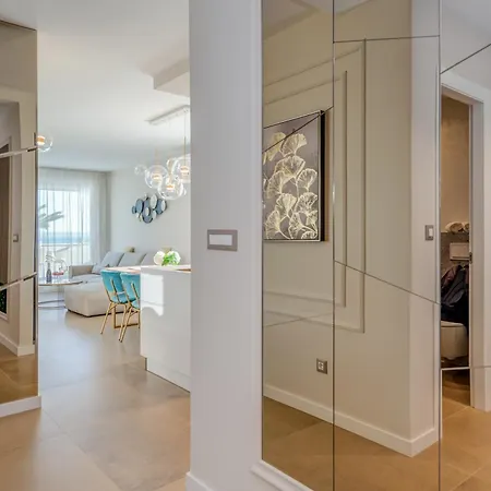 Beachfront Znjan * سبليت