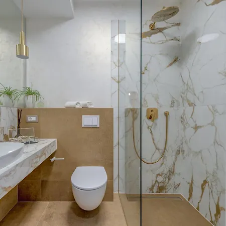 Apartman Beachfront Znjan Split