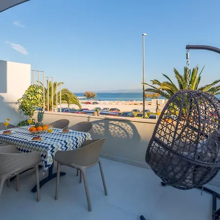 Beachfront Znjan *