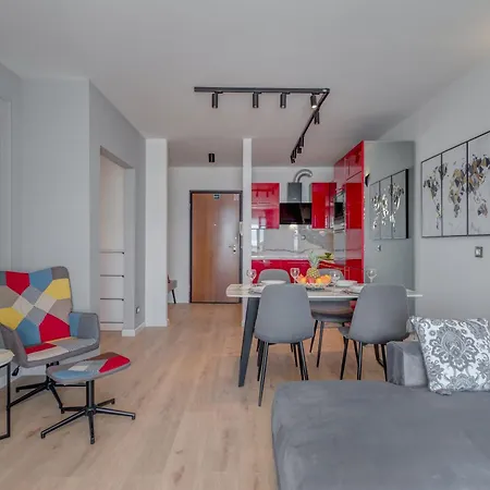 Apartment Beachfront Znjan *