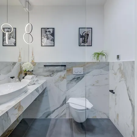 Beachfront Znjan Apartment Split