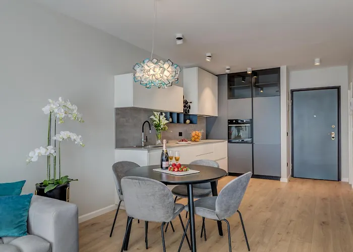 Апартаменти Beachfront Znjan *