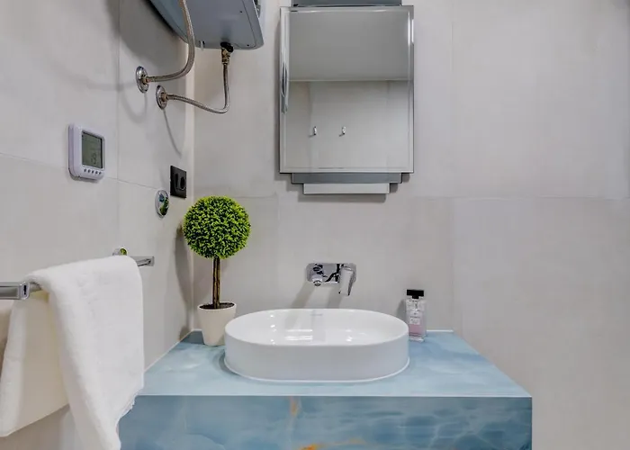 Beachfront Znjan Апартаменти Спліт