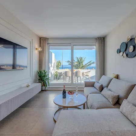 Apartament Beachfront Znjan Split